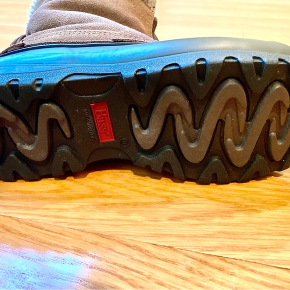 G.H.Bass Winter Zip up Sturdy Boots 8M Excellent Condition - Picture 13 of 14